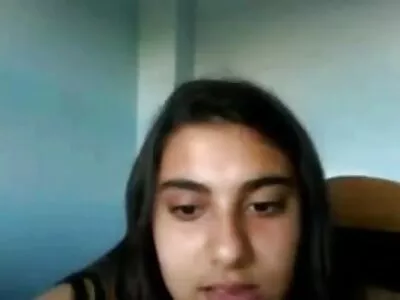 Mamă sexy dance cam cu sânii mari face muie și dracului