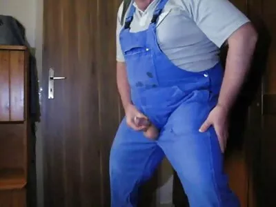 Alex ne aruncă o sex 69 taxi privire la păsărica ei