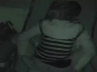 Vaginul chel are nevoie de schlong-ul lui grand mama sex dur